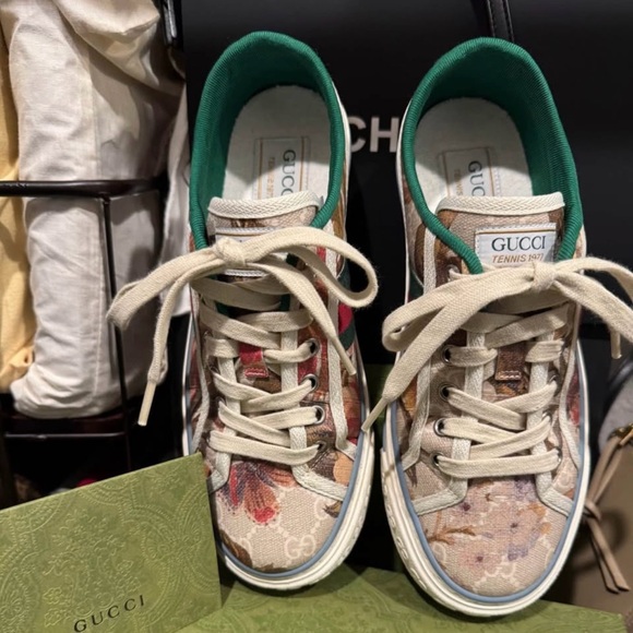 Gucci Floral Canvas Sneakers - Picture 6 of 9